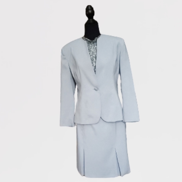 WOMEN EUROPIAN DESIGN WEAR TO WORK SKIRT SUIT ( SIZE 40 ) - Picture 2 of 10